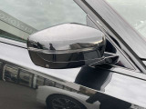 時を経ても深い魅力を放ち続けるBMW。より快適にお乗り頂くためにサポートプログラムをご用意しております。※認定中古車保証は登録日より最長4年間まで延長が可能です。(
