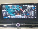 12.3インチワイドディスプレイを採用。情報を同時に表示できる3分割画面も可能。NissanConnect サービスの多様なコンテンツで、セレナと過ごす毎日に驚きと発見を提供します!