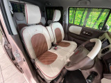 運転席シート廻りは使用感も少なく、良好な状態となっています。丁寧に使われていたことがよくわかりますね。