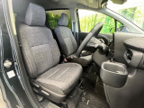 ドライバーによって運転しやすいポジションは異なり、あの車はどうなのか不安なこともありますよね。気になるお車は店頭で乗り込んでご確認いただけます♪