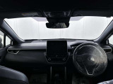 落ち着いたカラーの内装で、ゆったりと運転したい方に。