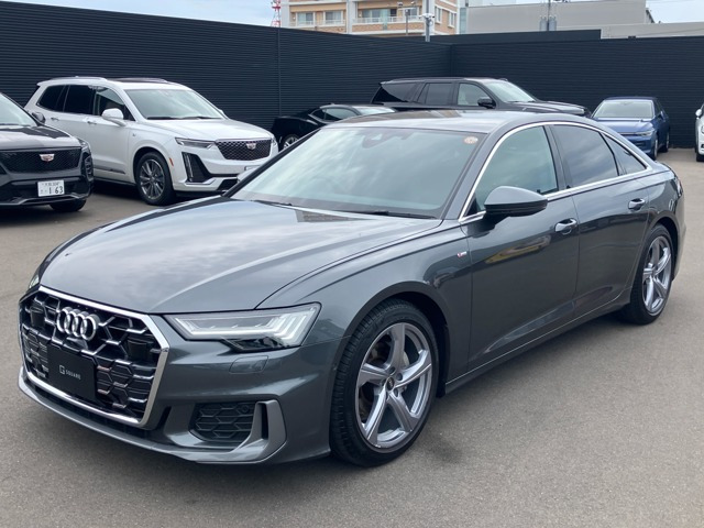 アウディ A6 
