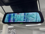 【デジタルインナーミラー】後席の大きな荷物や同乗者で後方が確認しづらい時でも安心!カメラが撮影した車両後方の映像をルームミラー内に表示。クリアな視界で状況の確認が可能です!