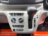 メンテナンスしてある記録簿付きの車両です。(取り扱い説明書&メンテナンスノート)新車購入時からの点検内容が記入してあります!おクルマに関してどんな細かい事でも気になる事があればお気軽にお電話ください!