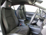 清潔で広々した座席です。是非、現車を見て体感してみてください。