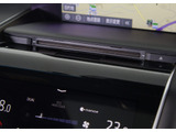 CDはもちろんの事、DVD&Blu-ray再生も可能です。フルセグ地デジにも対応しさらにBluetoothにも対応しております