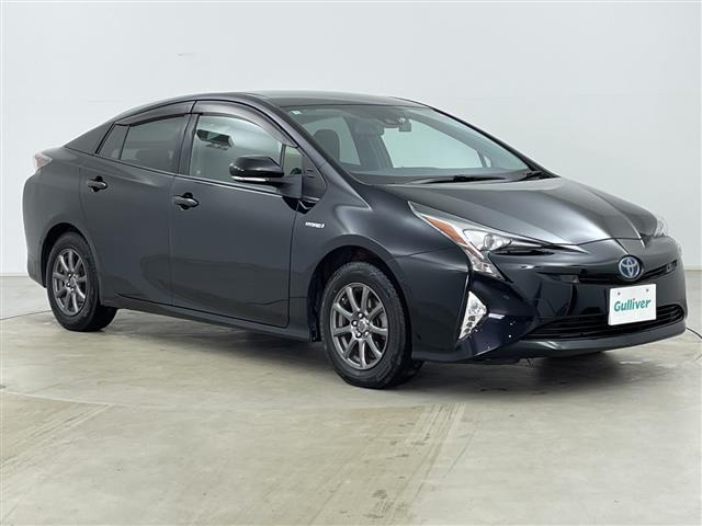 プリウス 1.8 A E-Four 4WD 修復歴無し