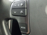 ステアリングスイッチ装備!運転しながら手元でオーディオの操作などができます。