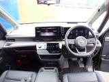 周りが見やすく運転しやすいお車です♪