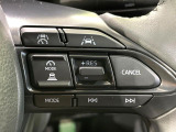 【レーダークルーズコントロール】高速道路での長距離走行が楽に!!自動で速度を保つクルーズコントロールが、衝突軽減システムと連携し、前方の車両を感知して車間を保つように速度調節してくれます!!