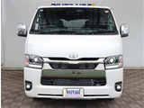 【車屋】として、長く車業界に従事した経験豊富なスタッフが在籍しております。