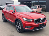 XC40 B4 AWD モメンタム 4WD