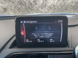 【ナビSDカードは別途購入が必要です】フルセグTV、インターネットラジオやBluetoothなどのエンターテーメント機能を凝縮したマツダコネクト!