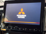 【大画面ナビ】人気の大型10インチナビを装備。存在感のある大画面はインパクト大!ナビ利用時のマップ表示は見やすく、テレビやDVDは臨場感がアップ!いつものドライブがグッと楽しくなります♪