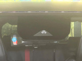 【インテリジェントエマージェンシーブレーキ】フロントカメラで前方の車両や歩行者を検知。衝突しそうな時は衝突被害軽減ブレーキが作動、衝突回避をサポート。より安全にドライブをお楽しみいただけます。