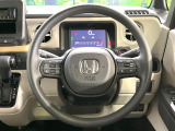 【ステアリングスイッチ】運転中、前方から目線をそらすことなく、オーディオ等の操作が可能な便利機能!安心&快適なドライブを演出してくれます♪