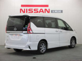 セレナ 2.0 ハイウェイスター VセレクションII 4WD 