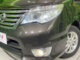 【LEDヘッドライト】悪天候や夜間走行時も良好な視界を確保し安心して運転できる高輝度LEDヘッドライトを装備!点灯速度が早く、消費電力も抑えられています。