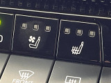 【シートベンチレーション】夏場は涼しい風でお尻や背中の熱やムレを防ぎ、冬はエアコンよりも早く温まってポカポカに!季節を問わず快適に過ごせます。