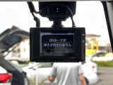 【ドライブレコーダー】映像・音声などの運転中の記録を残します。事故などを起こした起こされた時の証拠になりえますので、もしも時でも安心ですね。