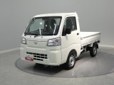 【見通しの良いデザイン】周囲を見渡しやすく、初めての方でも安心して運転できる設計です。シンプルな基本装備が日々の利便性を高め、毎日の移動を心地よい時間にしてくれます。