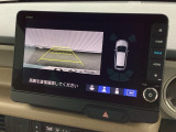 バックカメラも装備しております。車庫入れの苦手なお客様も安心!重宝してくれます!