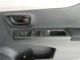 【ご連絡下さい】ディーラーならではの全国対応トヨタ中古車保証で購入後も安心♪質問メール・電話大歓迎です。まずはお気軽にご連絡ください。