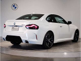 BMWのお車は、&ldquo;駆け抜ける歓び&rdquo;を体現しております。走行の安定性とコーナリングの良さを追求し、思い通りにハンドルの操作可能です。