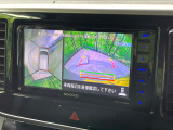 【アラウンドビューモニター】専用のカメラにより、上から見下ろしたような視点で360度クルマの周囲を確認することができます☆死角部分も確認しやすく、狭い場所での切り返しや駐車もスムーズに行えます。