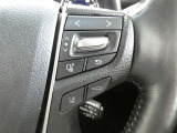 ステアリングスイッチで車両情報を切り替えて必要な必要な情報を確認したりできます。