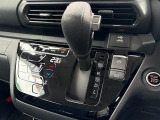 【 シフト 】スムーズなシフトチェンジで快適にお車を操縦していただけます!//