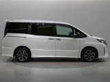 車検、整備、修理などアフターメンテナンスもトヨタカローラ愛知にお任せください。