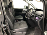 【運転席・助手席】です!実際お座りいただくのが分かりやすいと思いますので、ぜひお気軽にご来店ください♪状態もいいですよ☆