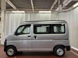 【スマートアシスト搭載車】 衝突回避支援ブレーキ機能(対車両・歩行者)、衝突警報機能(対車両・対歩行者)、誤発信抑制制御機能などの機能で安全な運転をサポートします。