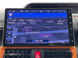 純正10インチナビ
