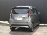 当社は全車、無料の「ワイド保証」付き。さらにプラス1年、2年の保証延長をご希望される方には有料で用意してます。全国2000以上の日産サービス工場がご愛車をサポートしてくれます。安心