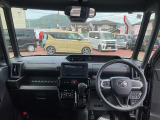 視界良好で運転も楽しくなりますね♪