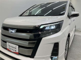 消費電力も少なく寿命も長いのがLEDの特徴。HIDのような点灯のタイムラグもなくパッと明るくなるのも特徴のひとつです。
