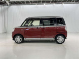 両側パワースライドドア付きだから、狭い駐車スペースなどでの 乗り降りラクラク!小さなお子さまのいるご家庭には嬉しい装備。