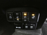 ハンドルヒーター・運転席/助手席シートヒーター付きです。寒い日も快適なドライブが楽しめます♪