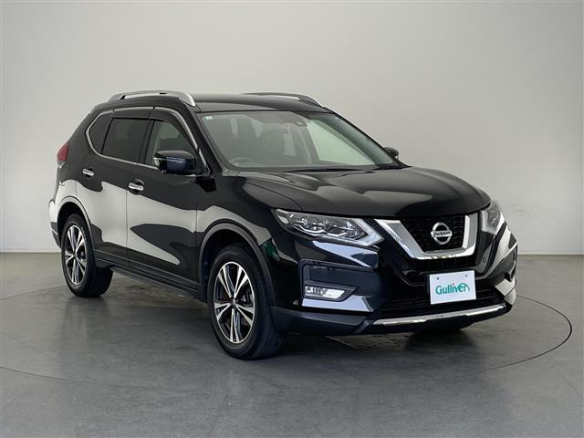 エクストレイル  4WD 本革シート