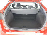 広々としたラゲージスペースを備えています。大きなものや長さのある荷物もしっかりと積み込めます。