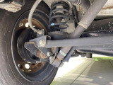 お車を安心してお乗りいただく為には、足回りの定期点検が欠かせません。サービスサポート(有償保証)では無料点検もご提供しており、安心のカーライフをお過ごしいただけるサポート体制が整っています。