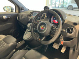 アバルト695C ツーリズモ 