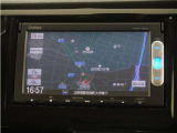 純正ベーシックインターナビ(VXM-145VSi)&バックカメラが装備されているので、普段の使い勝手もロングドライブも快適です。