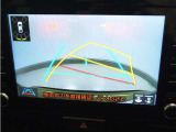 バックガイドモニター(クリアランスソナー付き)