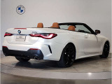 ☆BMWの代名詞とも言える【キドニーグリル】一目見ただけでBMW車であると認識できる確固たるアイコンとして存在感を放ちます☆