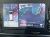 アラウンドビューは4方のカメラで真上から車を見たようにモニタで確認ができる日産自慢の装備です。周辺の安全確認、小さなお子様や障害物も確認できるので、駐車のしやすさだけでなく、事故防止にも役立ちます♪