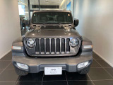 Jeep伝統の7スロットフロントグリル