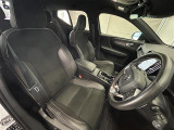 XC40 T4 AWD Rデザイン 4WD 4WD 修復歴無し